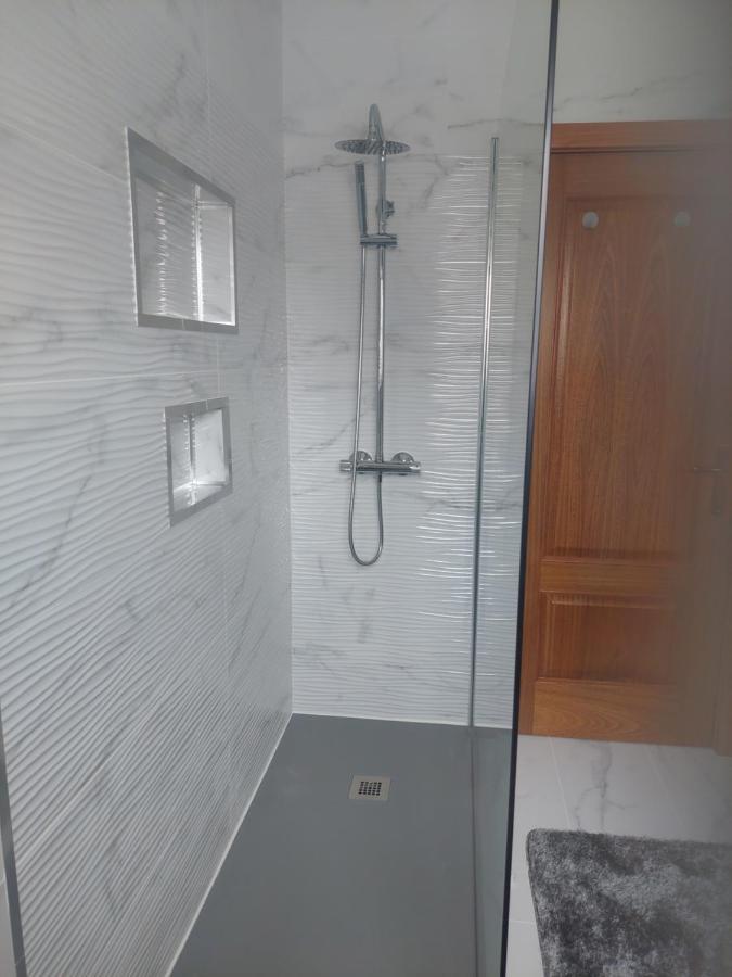 Moradia Chicharro Hotel Nazare Luaran gambar