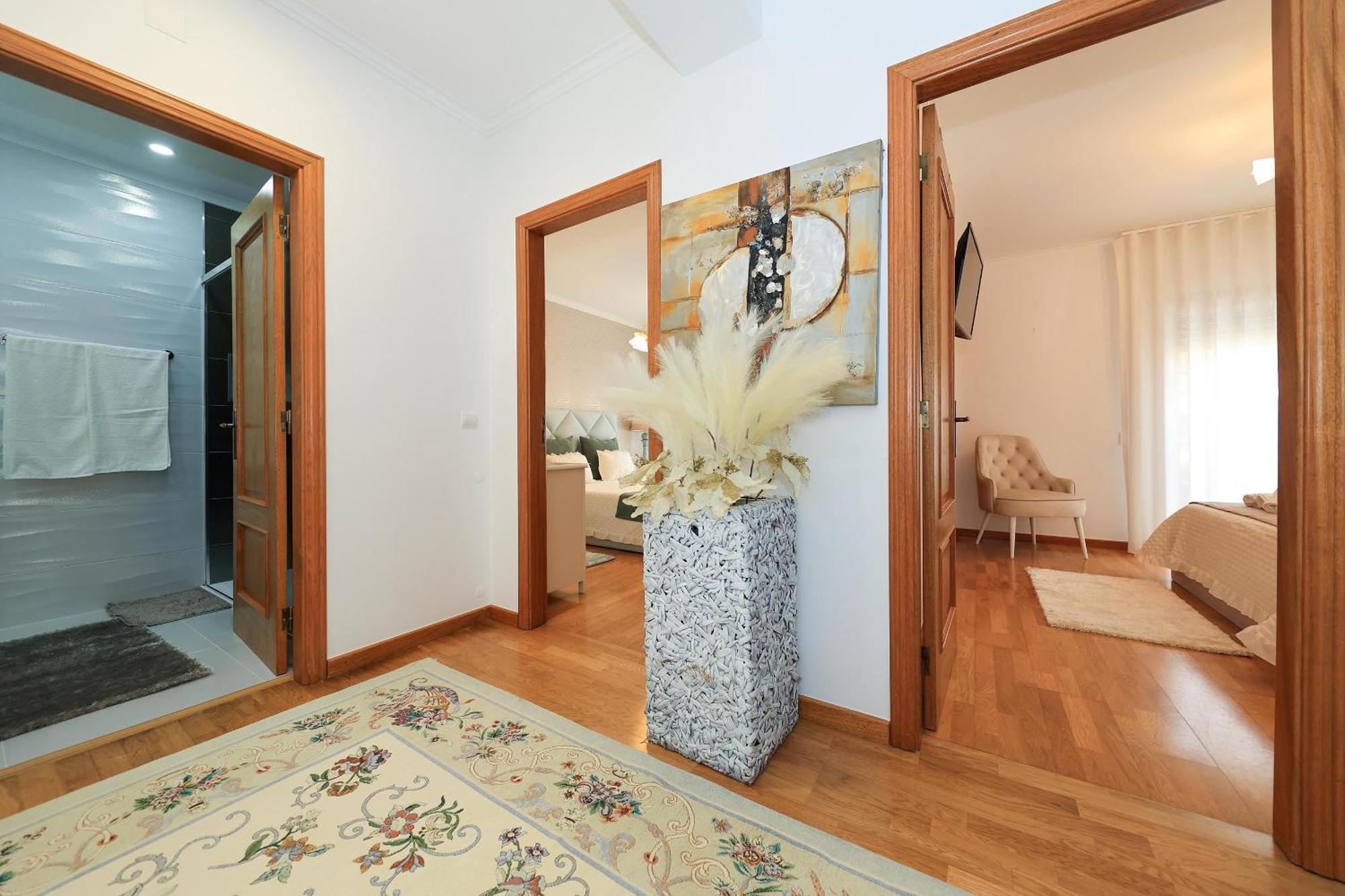 Moradia Chicharro Hotel Nazare Luaran gambar