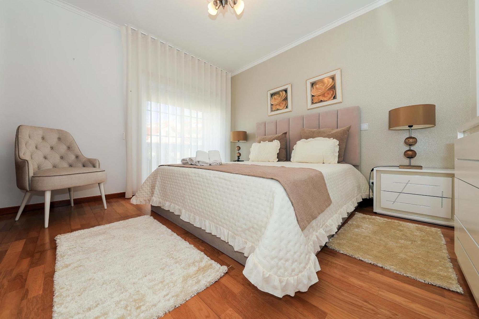 Moradia Chicharro Hotel Nazare Luaran gambar